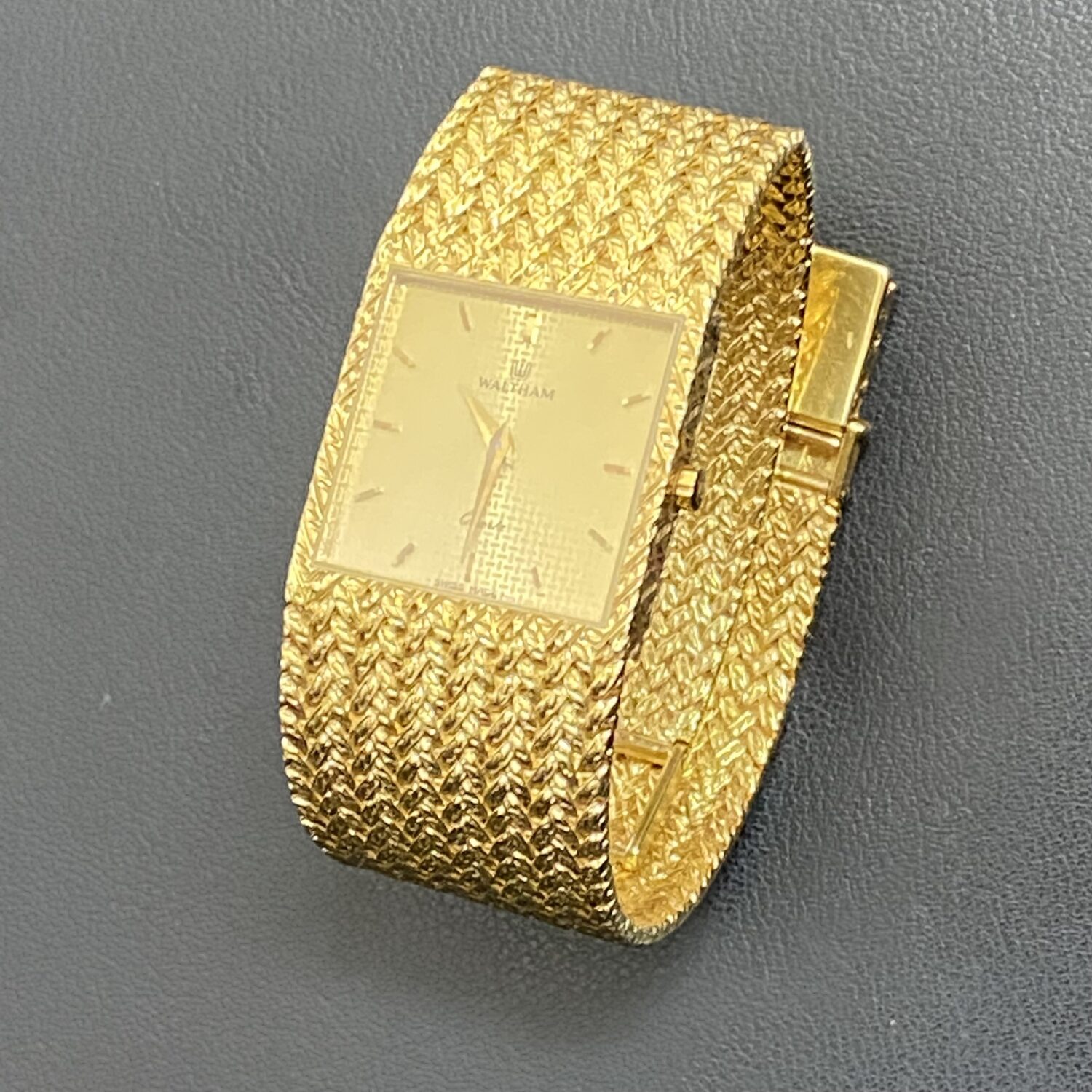 WALTHAM ウォルサム K18 18金 腕時計を買取りました。買取専門店 源 津山インター店