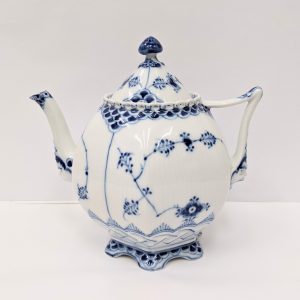 ロイヤルコペンハーゲンのティーポットをお買取させて頂きました！ 買取専門店 源 津山インター店